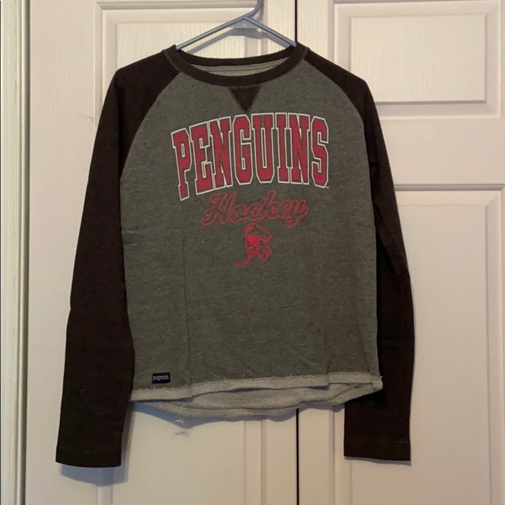 Pittsburg penguins sweatshirt/long sleeve t shirt